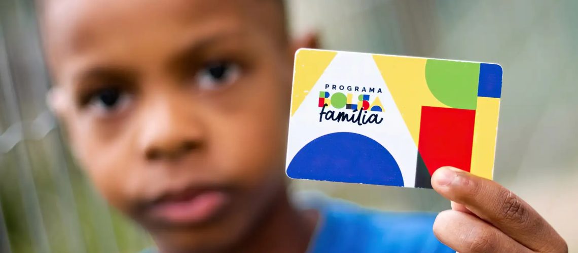 caixa-paga-bolsa-familia-a-beneficiarios-com-nis-de-final-2