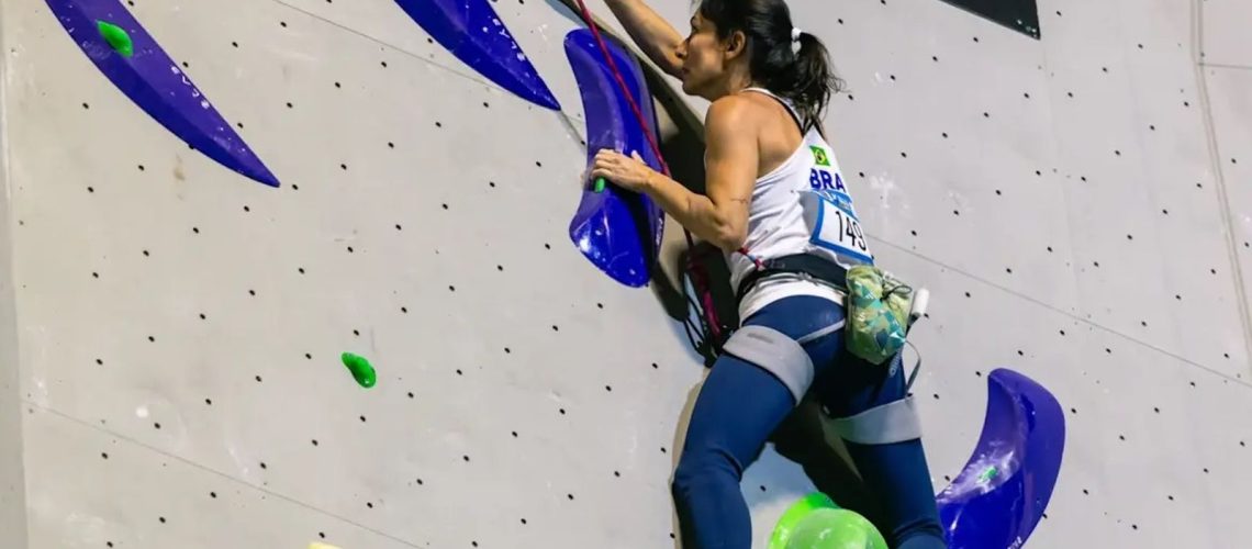 marina-dias-e-ouro-na-etapa-de-laval-da-copa-do-mundo-de-paraescalada