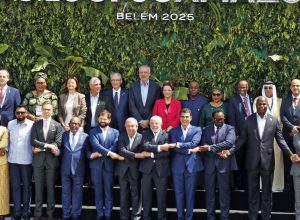 cop30:-lula-se-reune-com-lideres-da-alemanha,-portugal-e-mocambique