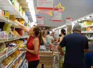 mudancas-no-vale-alimentacao-ajudam-a-combater-inflacao-,-diz-abras