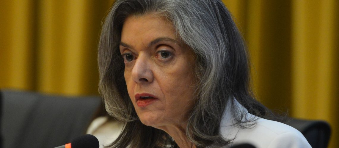 carmen-lucia-vota-contra-gratificacao-de-desempenho-a-inativos-do-inss