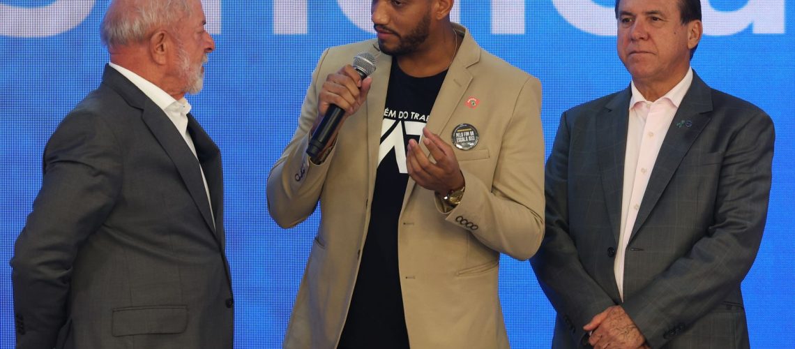 lula-pede-mobilizacao-a-centrais-sindicais-para-fim-da-escala-6×1