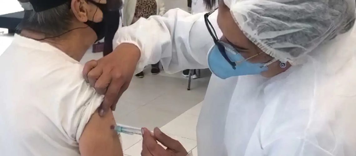saude-envia-2,2-milhoes-de-doses-da-vacina-de-covid-19-aos-estados