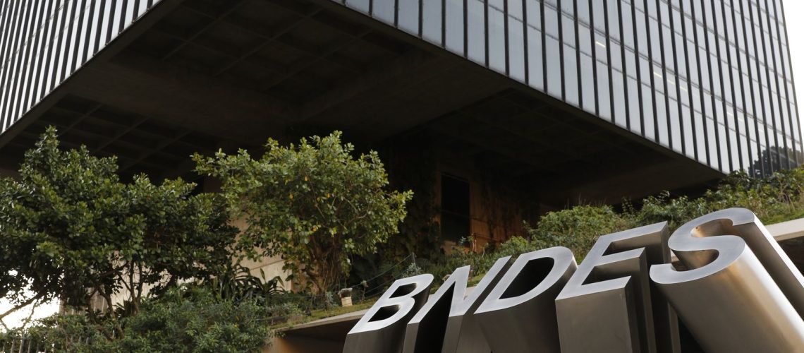 bndes-abre-financiamento-para-transporte-de-carga-e-passageiros