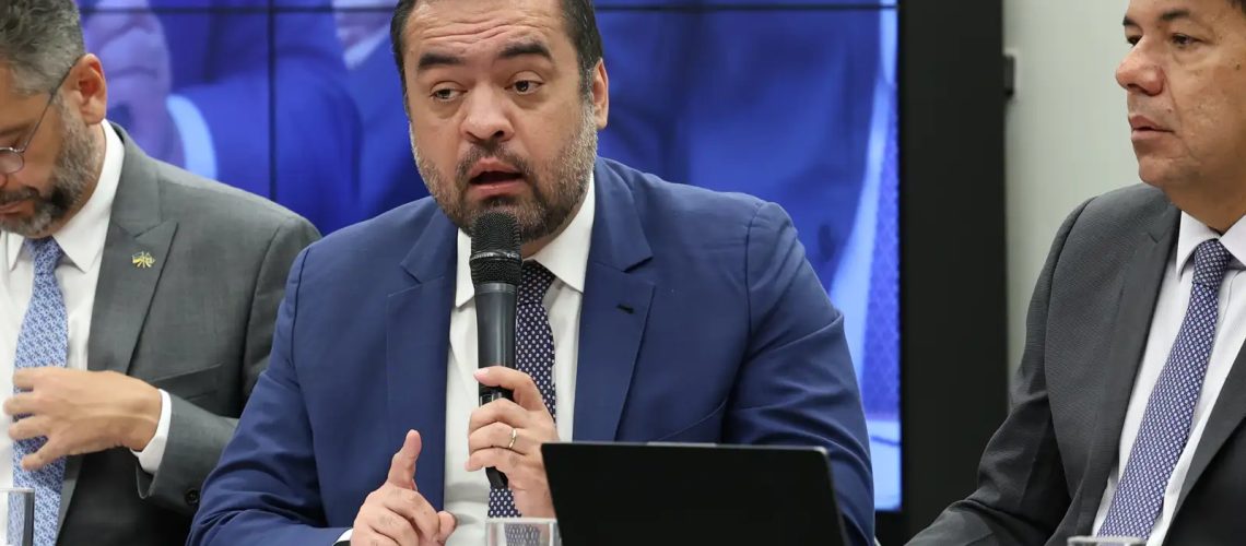 tse-mantem-condenacao-de-claudio-castro-a-inelegibilidade