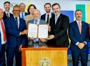 lula-assina-decreto-que-regulamenta-estatuto-da-seguranca-privada